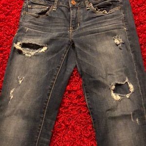 American Eagle 🦅 Distressed Skinny